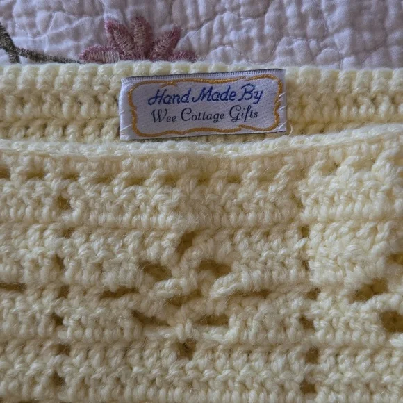 Yellow Crochet Tank Top LARGE - Picture 2 of 4